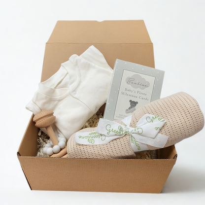 Luxury Neutral Baby Gift Hamper – 0–3 Months Sleepsuit, Knitted Blanket, Rattle &amp; Milestone Cards Gift Set