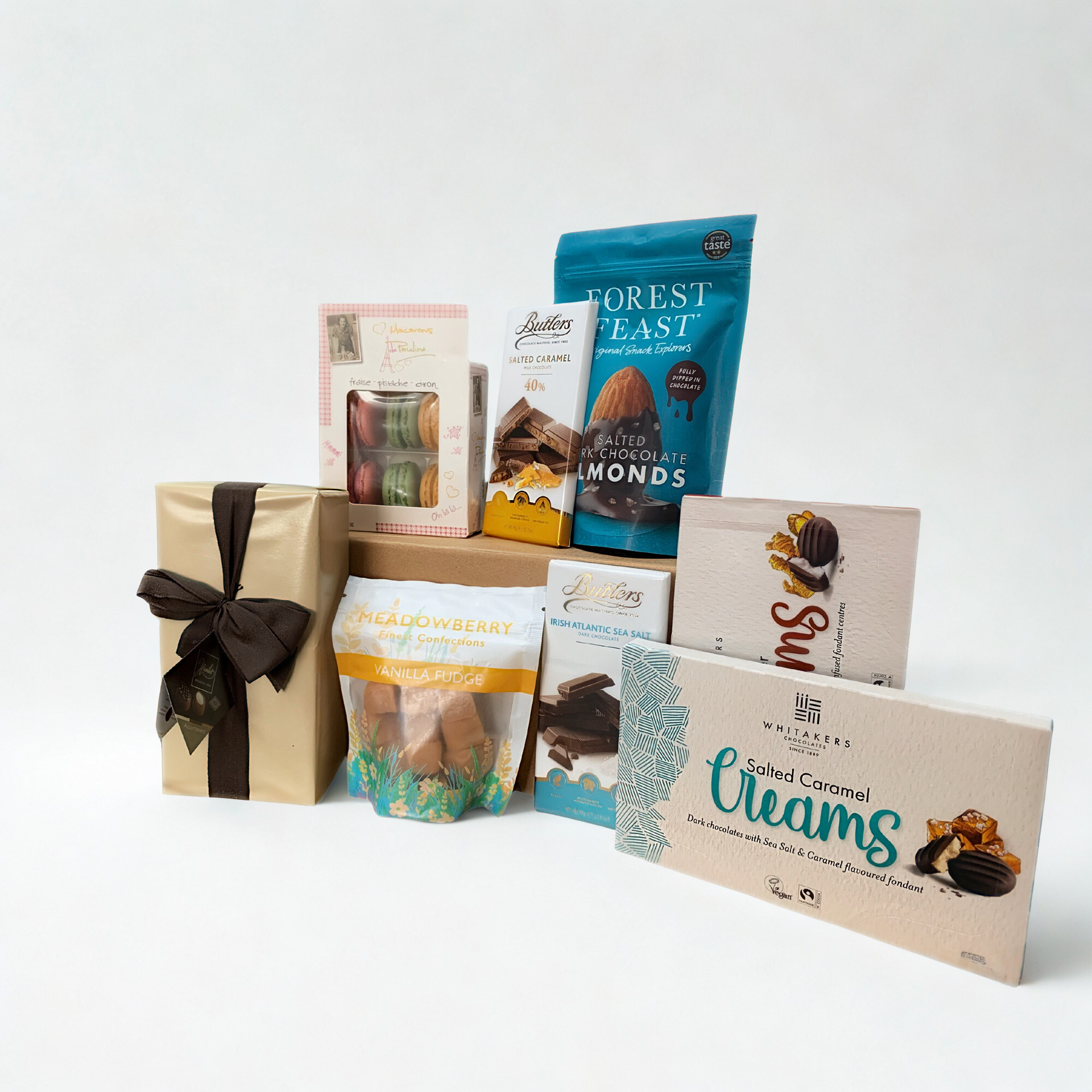 Deluxe Chocolate &amp; Sweet Treats Gift Hamper – Macarons, Truffles, Fudge &amp; Premium Chocolates